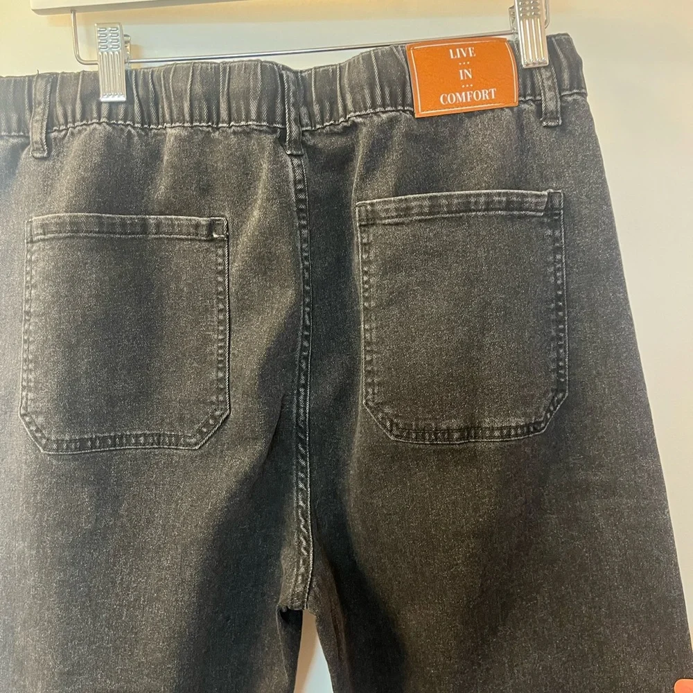 Chic Stylish Black Denim Pants Size Medium EUC (Live•In•Comfort) - Picture 5 of 6